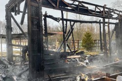 Неисправность печного оборудования привела к пожару в дачном доме под Каширой, где пострадал человек