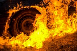 Ночью в Кашире-2 сгорел автомобиль Chevrolet Lacetti