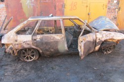Автомобиль ВАЗ-2109 сгорел в гаражом кооперативе на ул. Клубной в Кашире-2