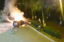 Вечером в Кашире-2 сгорел автомобиль BMW