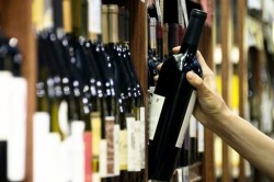 Каширянин получил год условно за украденную в магазине бутылку вина