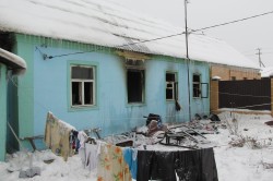 Трагедия в Базарово: в пожаре погибла пожилая женщина, многодетная семья осталась без дома