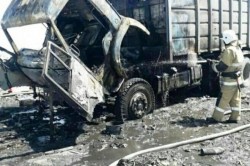 Мусоровоз горел на трассе в городском округе Кашира