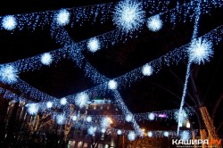 Улицы Ожерелья засверкают праздничными огнями