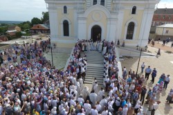 Митрополит Крутицкий и Коломенский Ювеналий совершил чин великого освящения Никитского монастыря
