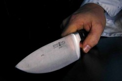 В Кашире мужчина бросился с ножом на соседку по «коммуналке», но избежал тюремного срока
