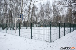 Баскетбольную площадку обновили в Каширском парке