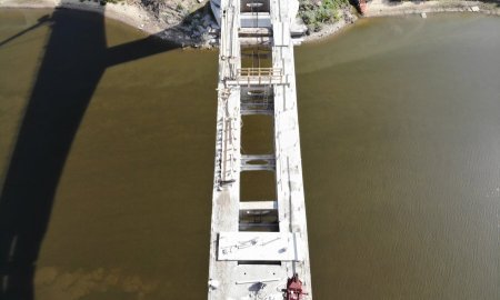 На мосту через Оку в Кашире приступили к разбору пролетных строений