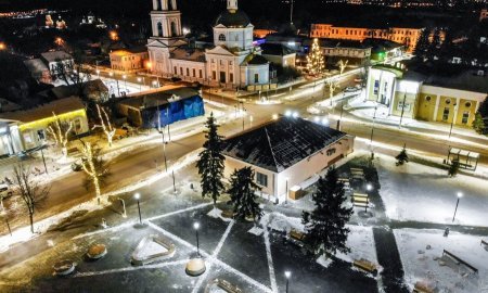 Новые пространства, пешеходные зоны и иллюминация: как преобразилась после реконструкции Кашира-1