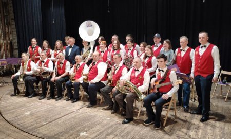 Весенние фанфары