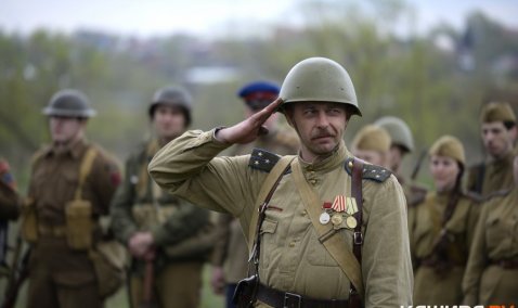 Около 550 человек с привлечением авиации воспроизвели события ВОВ