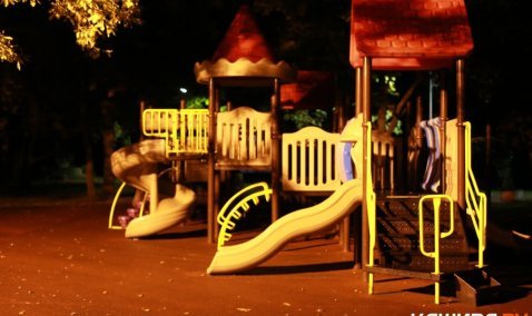 Уличное освещение отремонтируют на десяти детских площадках городского округа Кашира