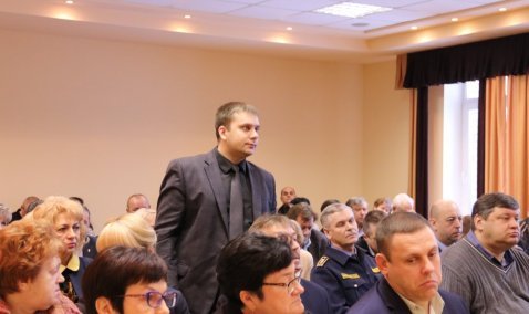 О работе коммунальных служб и спаде заболеваемости ОРВИ шла речь на оперативном совещании