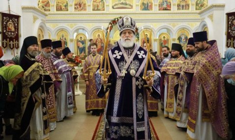 Митрополит Крутицкий и Коломенский Павел посетил Каширу и совершил Божественную литургию