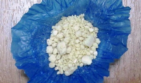 Полсотни свертков с героином обнаружили в автомобиле, остановленном на посту ДПС в Кашире