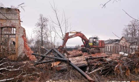 Бесхозные строения планируют снести в районе бывшей больницы в Кашире-1