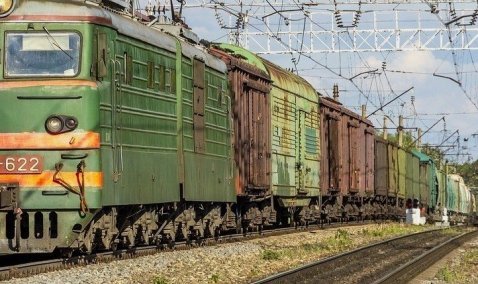 Мужчина попал под грузовой поезд на перегоне Кашира – Ступино