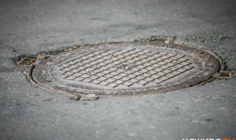 В городском округе массово крадут канализационные люки