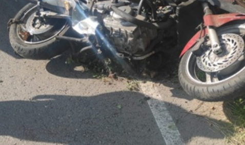 Водитель мотоцикла разбился на дороге под Ледово
