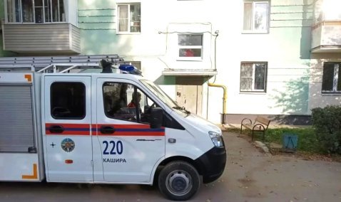 «Дверь захлопнулась, а на плите кипела кастрюля»: спасатели Каширы пришли на помощь пенсионерке