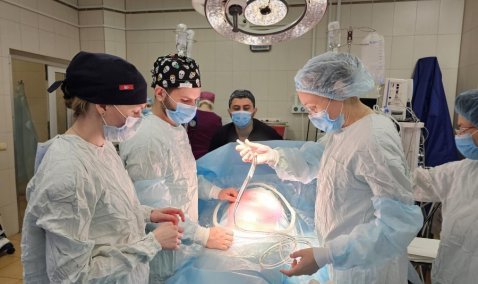 Каширянку с тяжелой патологией беременности и ее малыша спасли акушеры-гинекологи Видновского перинатального центра