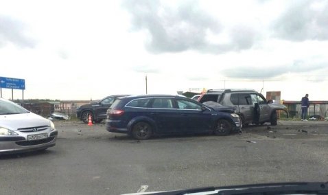 Массовая авария под Каширой: столкновение на дороге и сход в кювет