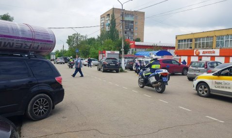 На дороги Каширы вышел мотобат, с четверга контролировать скорость начнут передвижные «треноги»