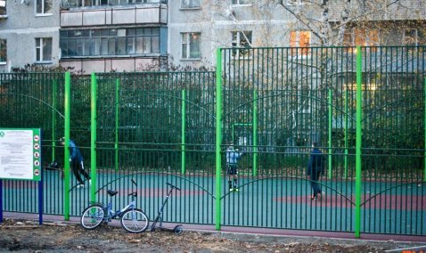 Новая спортивная площадка заработала на ул.Стрелецкой