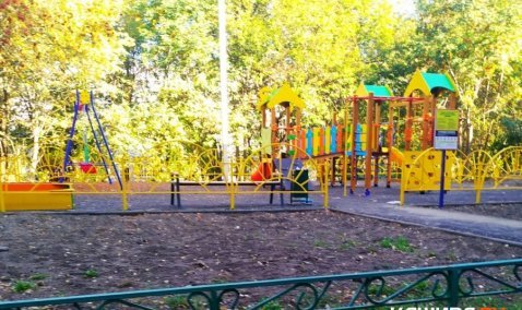 Более 35 миллионов рублей потратят на замену и модернизацию десяти детских площадок в Кашире