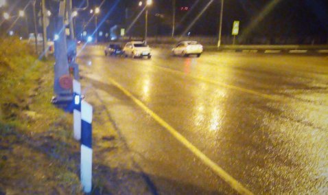 В Кашире у КЗМК произошло ДТП с участием автомобиля такси