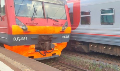 Мужчина погиб под поездом Москва – Ожерелье, упав с платформы на Павелецком вокзале