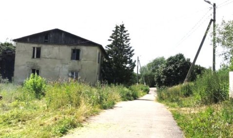 Три аварийных дома снесут в каширских деревнях