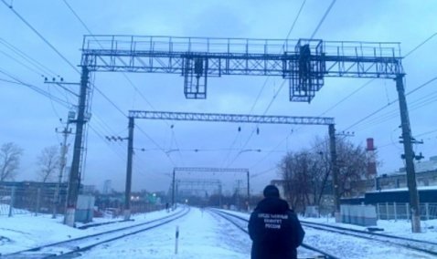 Мужчина погиб под колесами поезда Москва – Ожерелье