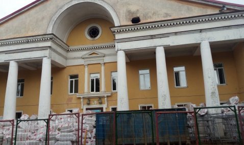 В Доме культуры Ожерелья полным ходом идут работы