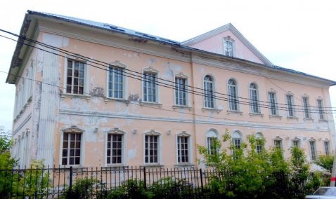 Три исторических здания в Кашире получили государственную защиту для восстановления