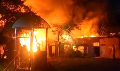 Сараи горели ночью в Новых домах в Кашире-1