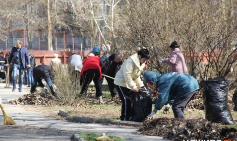 Субботник в каждый двор