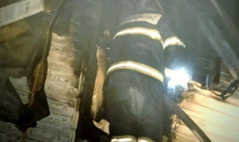 Почти полтора десятка человек ликвидировали пожар в бане в СНТ под Каширой