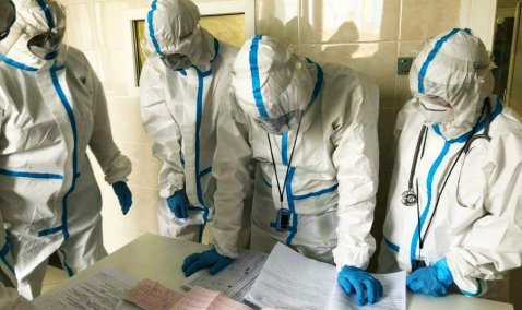 Сотрудники «Гофрона» собрали 300 тысяч рублей для борющихся с коронавирусом медиков Каширы