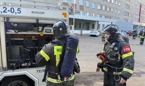 Учебная отработка: десятки человек эвакуировали из здания больницы в Ожерелье