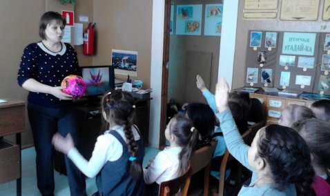 Эколого-познавательный урок прошел в Топкановской библиотеке