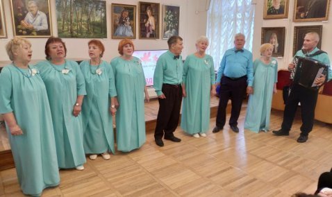 Пусть осень жизни будет золотой