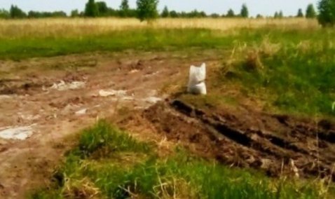 Одной «грунтовкой» меньше: дорогу в деревне Семенково ждет капитальный ремонт