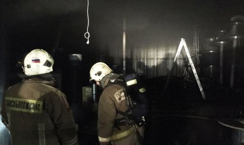 Полтора десятка человек участвовали в ликвидации пожара в Ледово