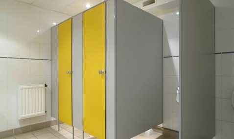 Почти 6 миллионов рублей потратят на ремонт санузлов в сельских школах Каширы