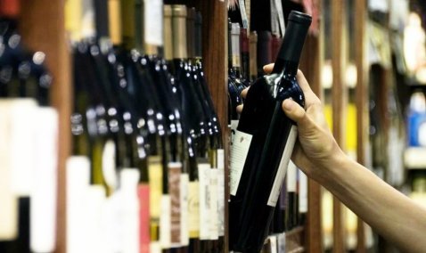 Каширянин получил год условно за украденную в магазине бутылку вина