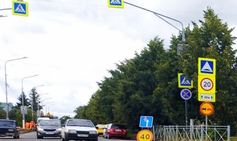 На улице Стрелецкой началась замена асфальтового покрытия