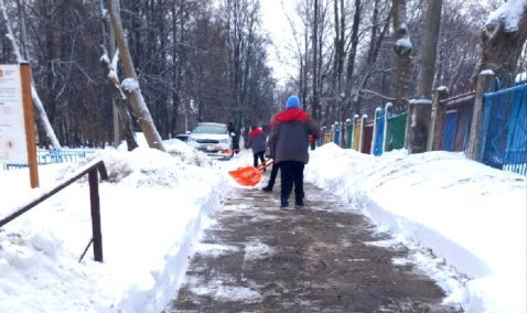 В Кашире снова анонсируют массовую уборку дворов от снега