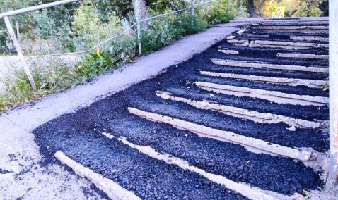 Подрядчика заставят заново провести ремонт печально известной лестницы в Кашире-2