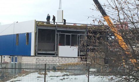Завершающая стадия строительства ФОКа в микрорайоне-3